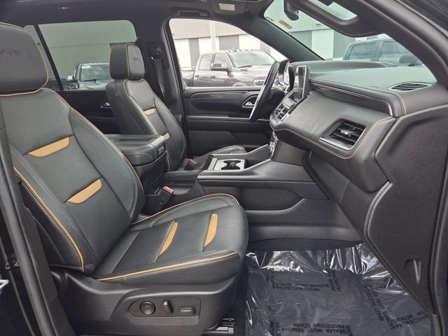 Used 2022 GMC Yukon XL AT4 w/ Technology Package AWD/4WD image 20