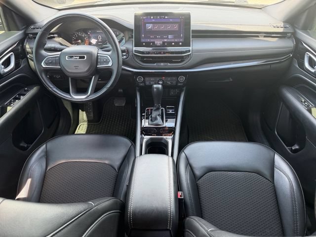 Used 2022 Jeep Compass Latitude w/ Convenience Group FWD image 13