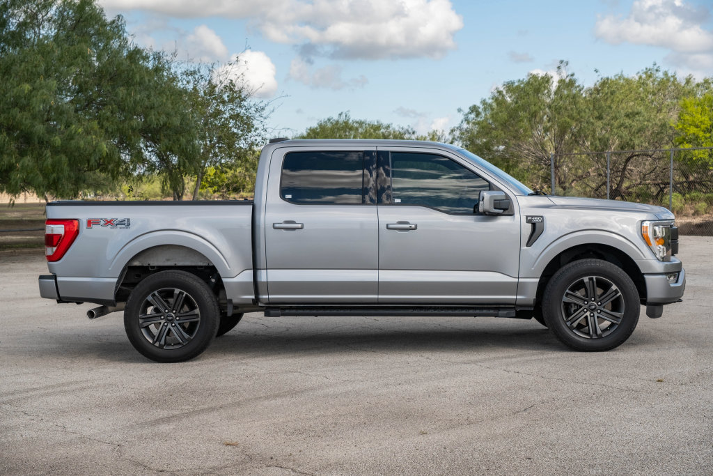 Certified 2022 Ford F150 Lariat AWD/4WD image 9