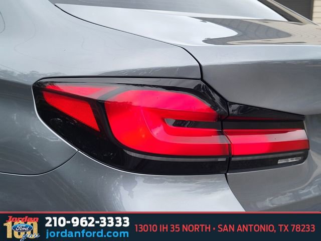 Used 2023 BMW 540i w/ M Sport Package RWD image 9
