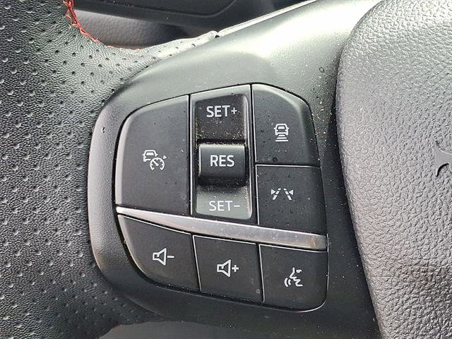 Certified 2023 Ford Escape ST-Line w/ Tech Pack #1 AWD/4WD image 23