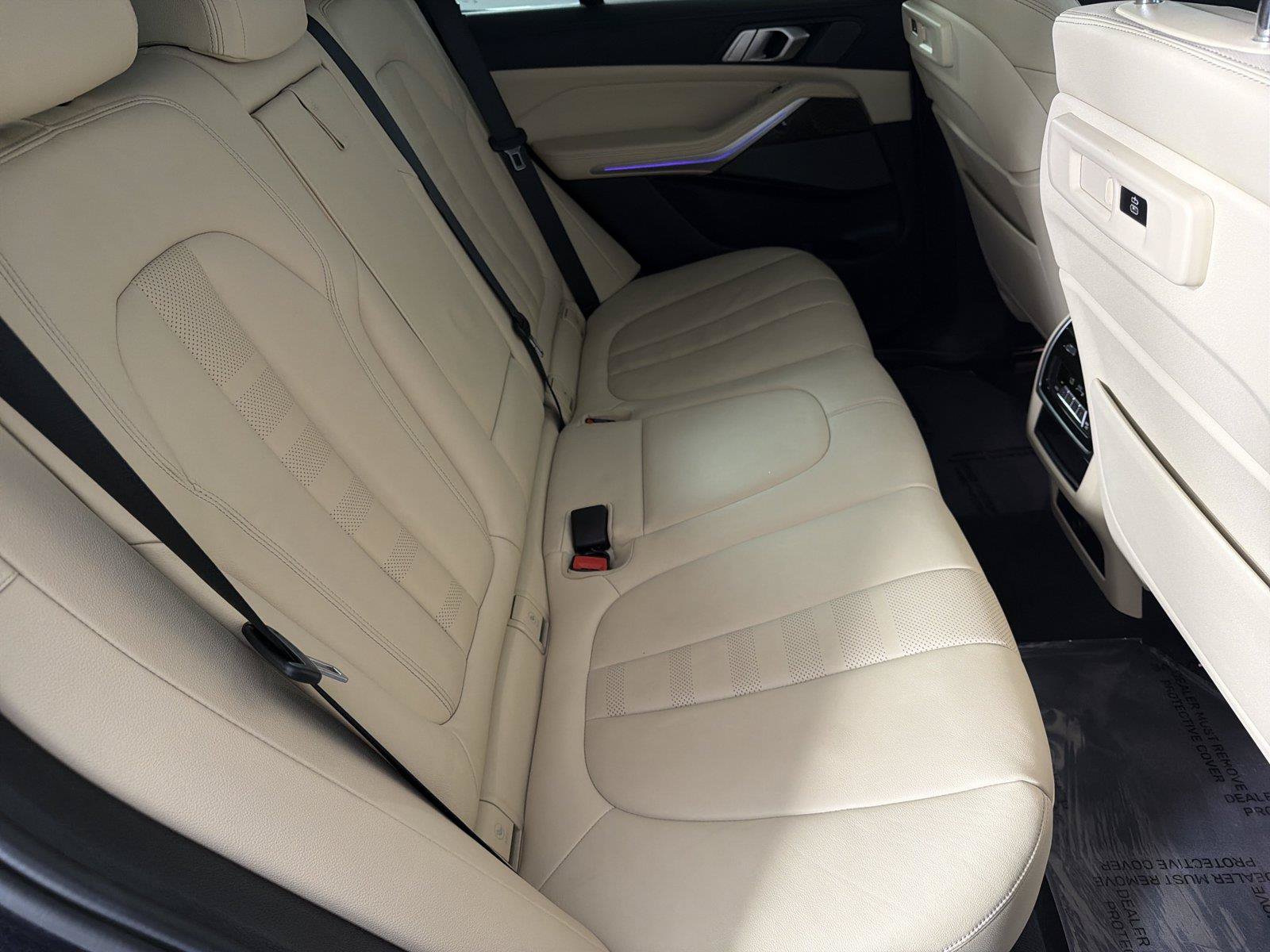 Used 2021 BMW X5 M50i w/ Premium Package AWD/4WD image 15