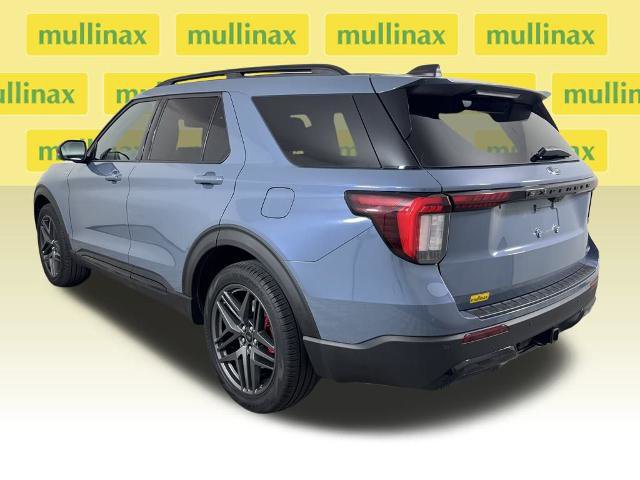 Certified 2025 Ford Explorer ST-Line w/ Premium Package image 12