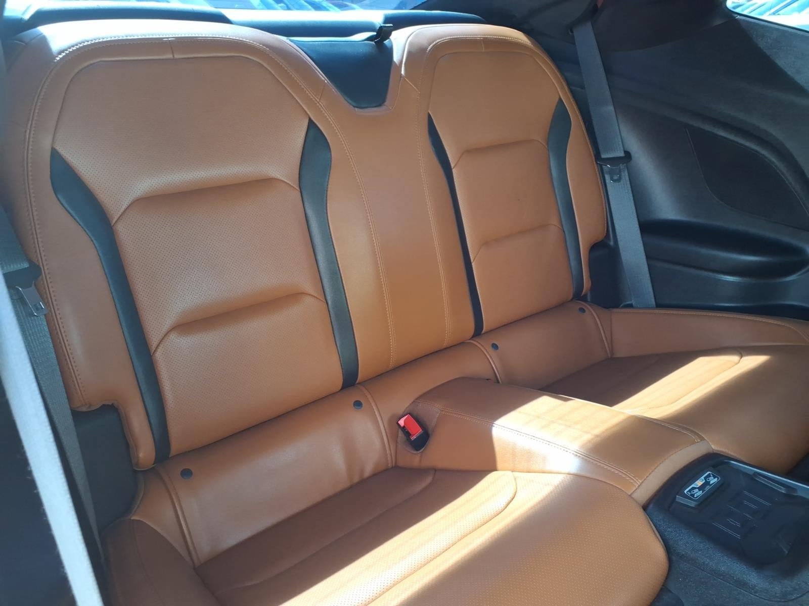 Used 2018 Chevrolet Camaro SS RWD image 13