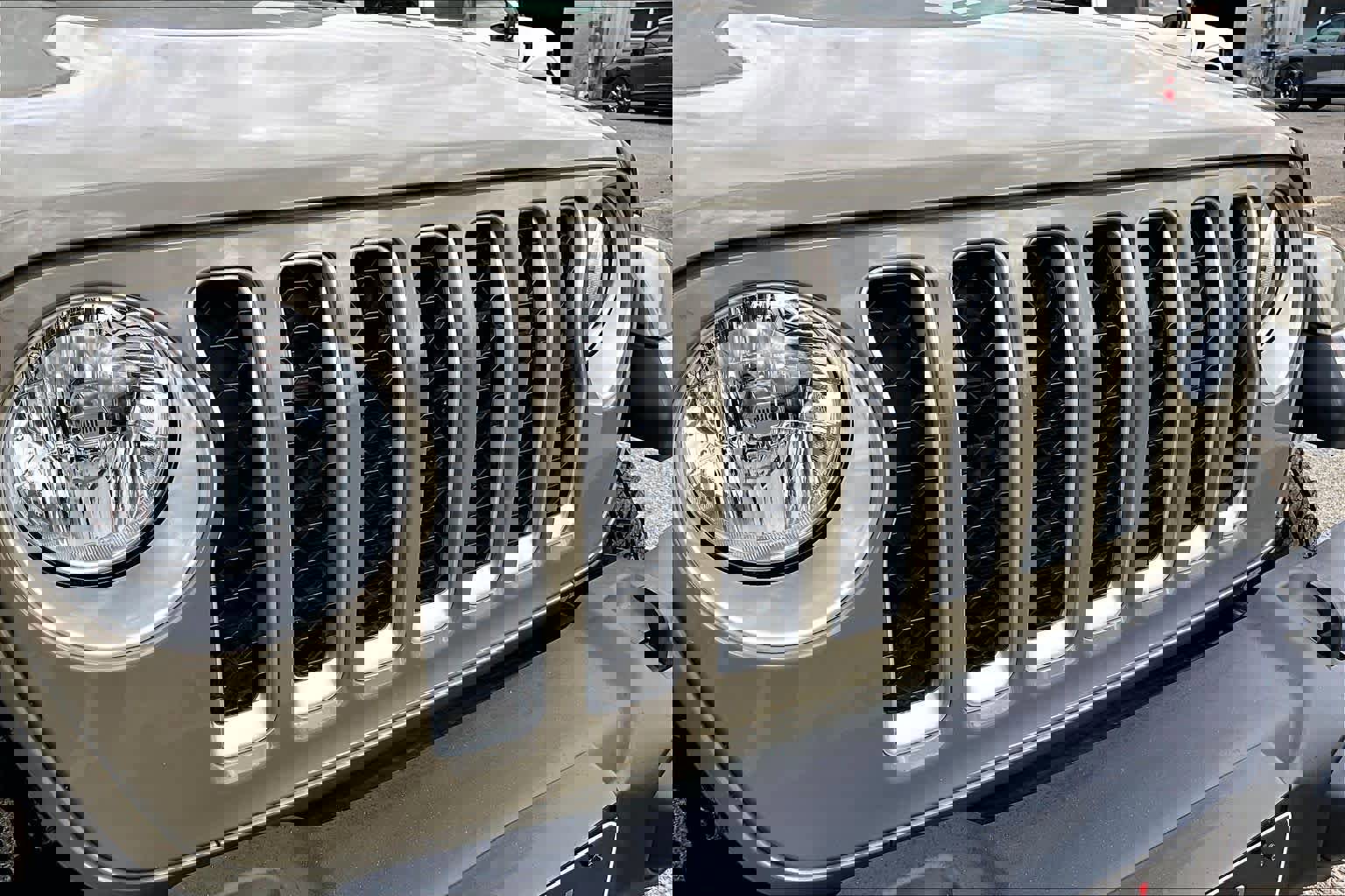 Used 2020 Jeep Gladiator Overland image 31