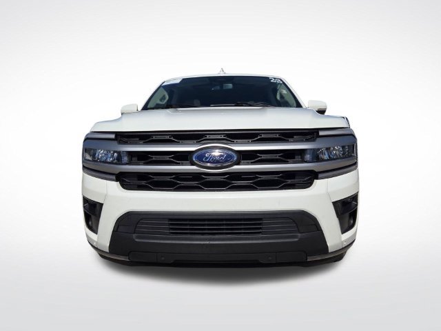 Certified 2023 Ford Expedition XLT RWD image 3