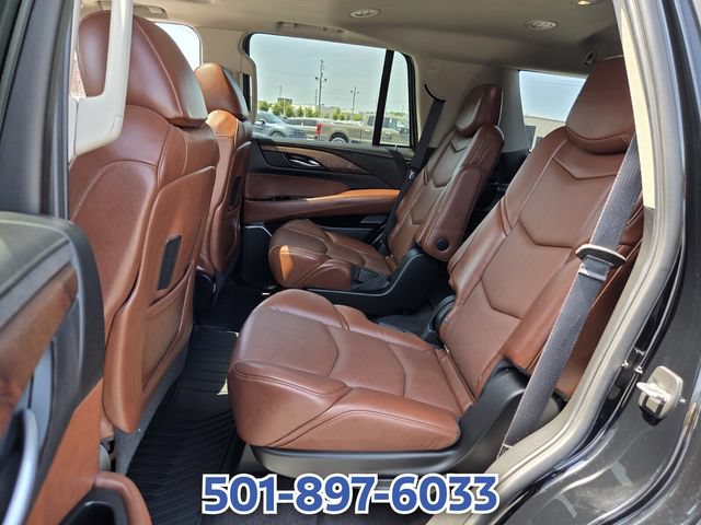 Used 2020 Cadillac Escalade Luxury AWD/4WD image 10