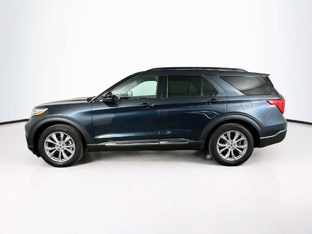 Certified 2024 Ford Explorer XLT w/ Equipment Group 202A RWD image 3