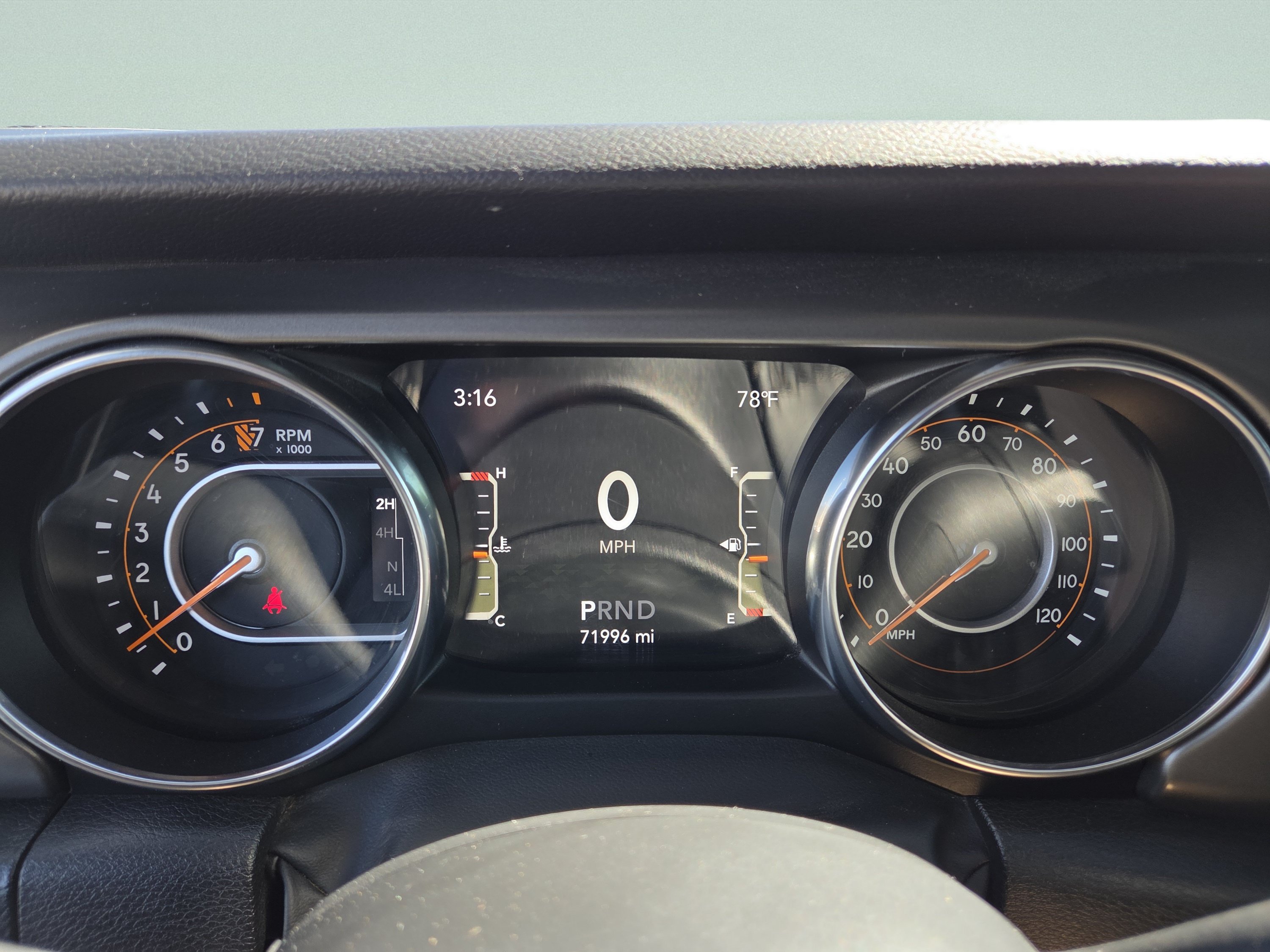Used 2022 Jeep Gladiator Sport AWD/4WD image 30