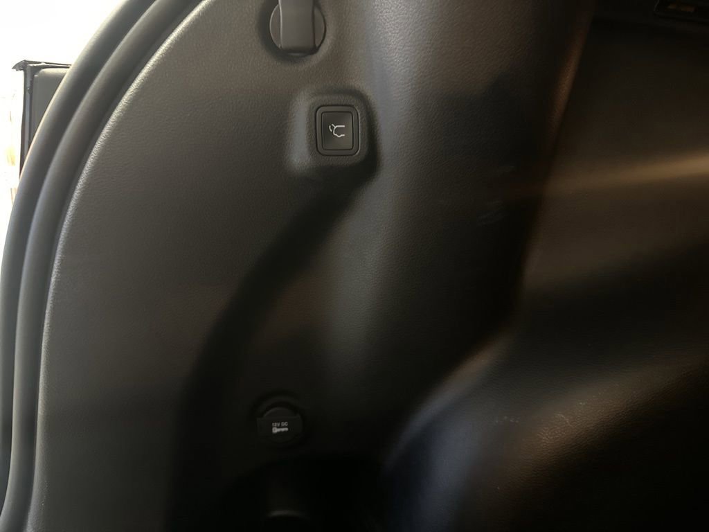 Used 2022 Jeep Compass Latitude image 48