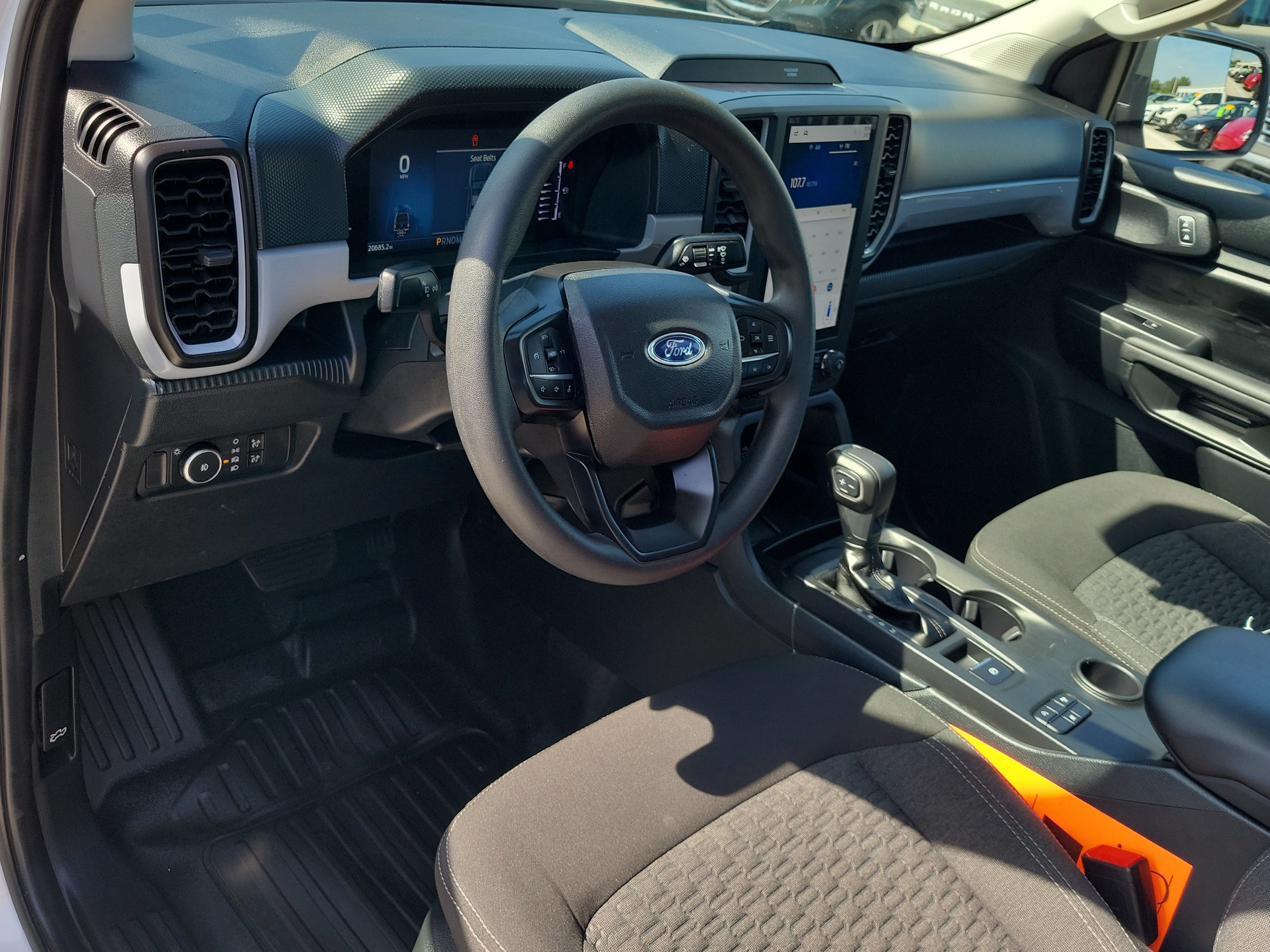 Certified 2025 Ford Ranger XL w/ Trailer Tow Package RWD image 20