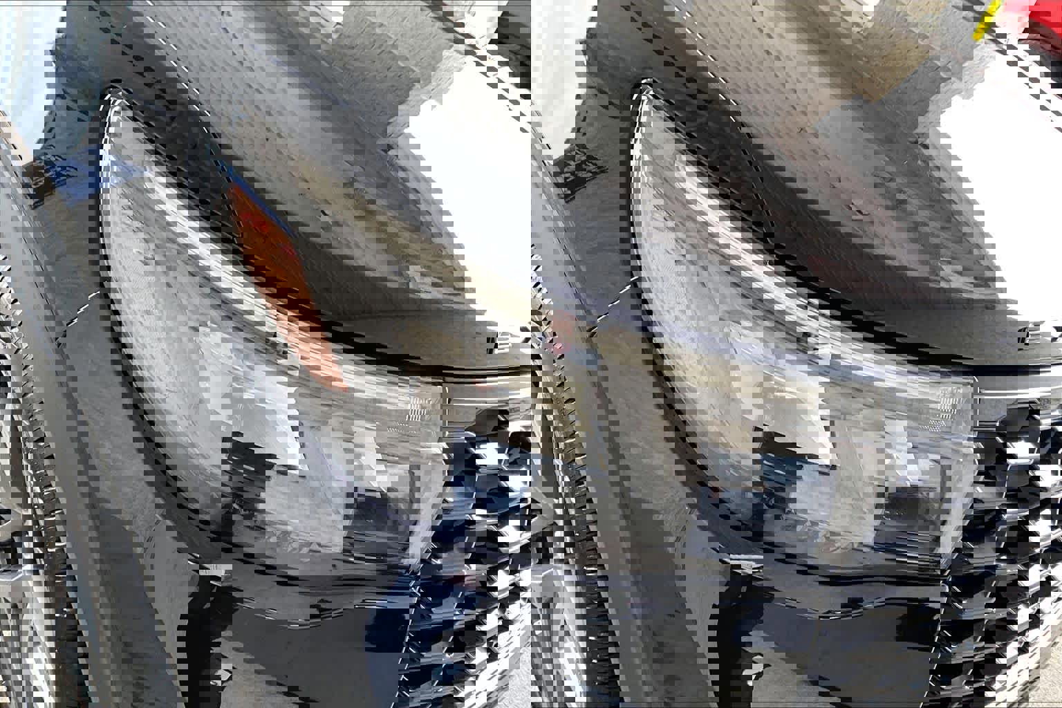 Certified 2025 Ford Explorer ST-Line w/ ST-Line Street Pack image 25