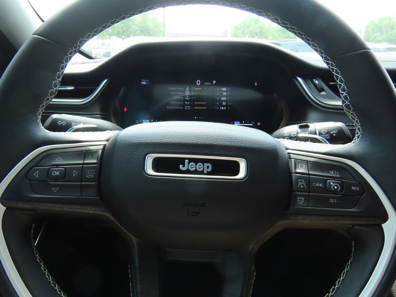 Used 2022 Jeep Grand Cherokee L Limited image 27