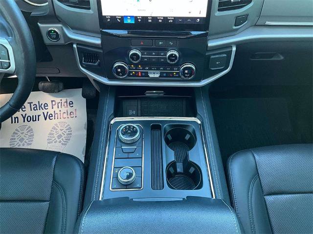 Certified 2022 Ford Expedition XLT image 15
