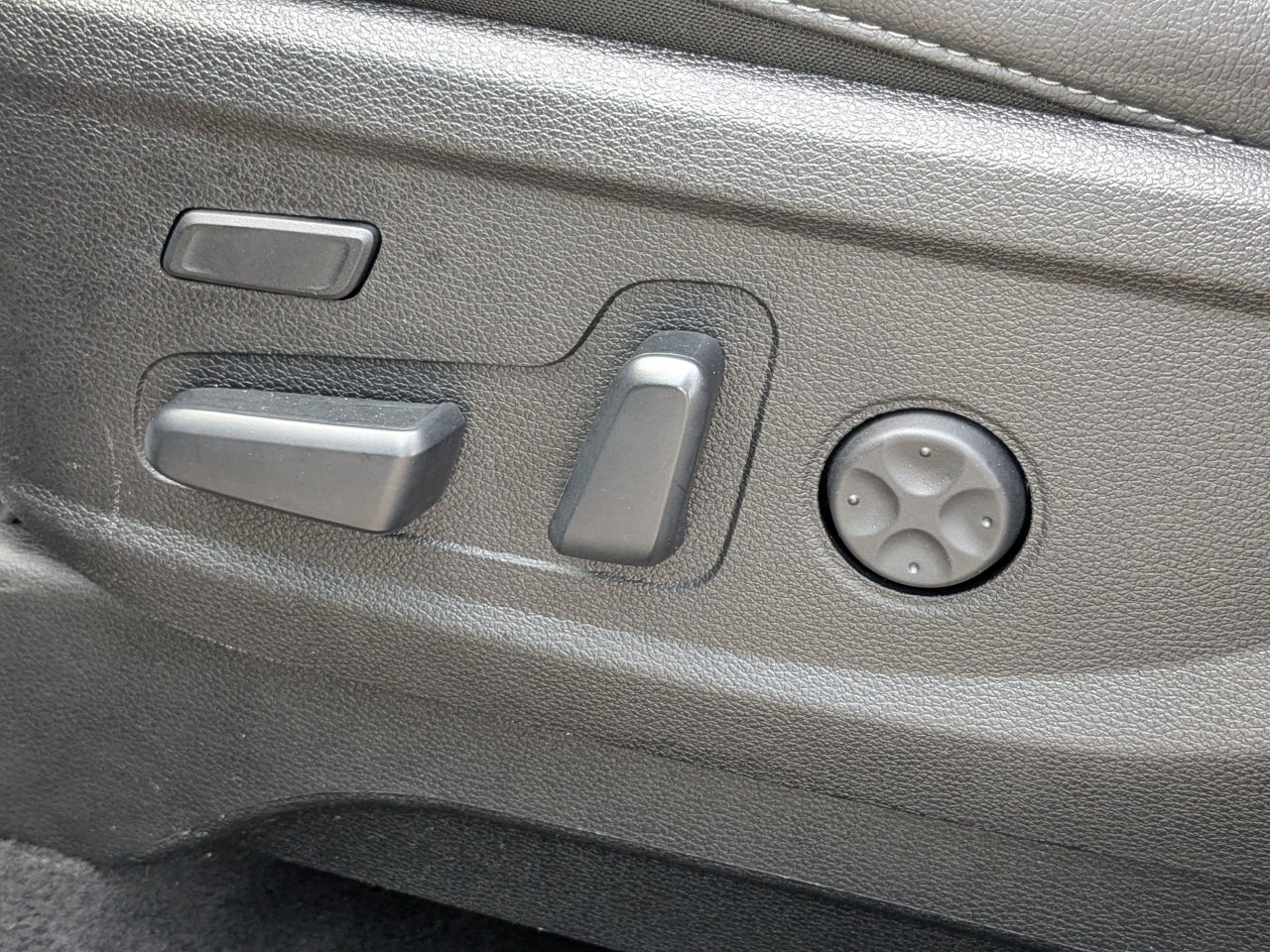 Used 2023 Kia Telluride SX X-Line image 23