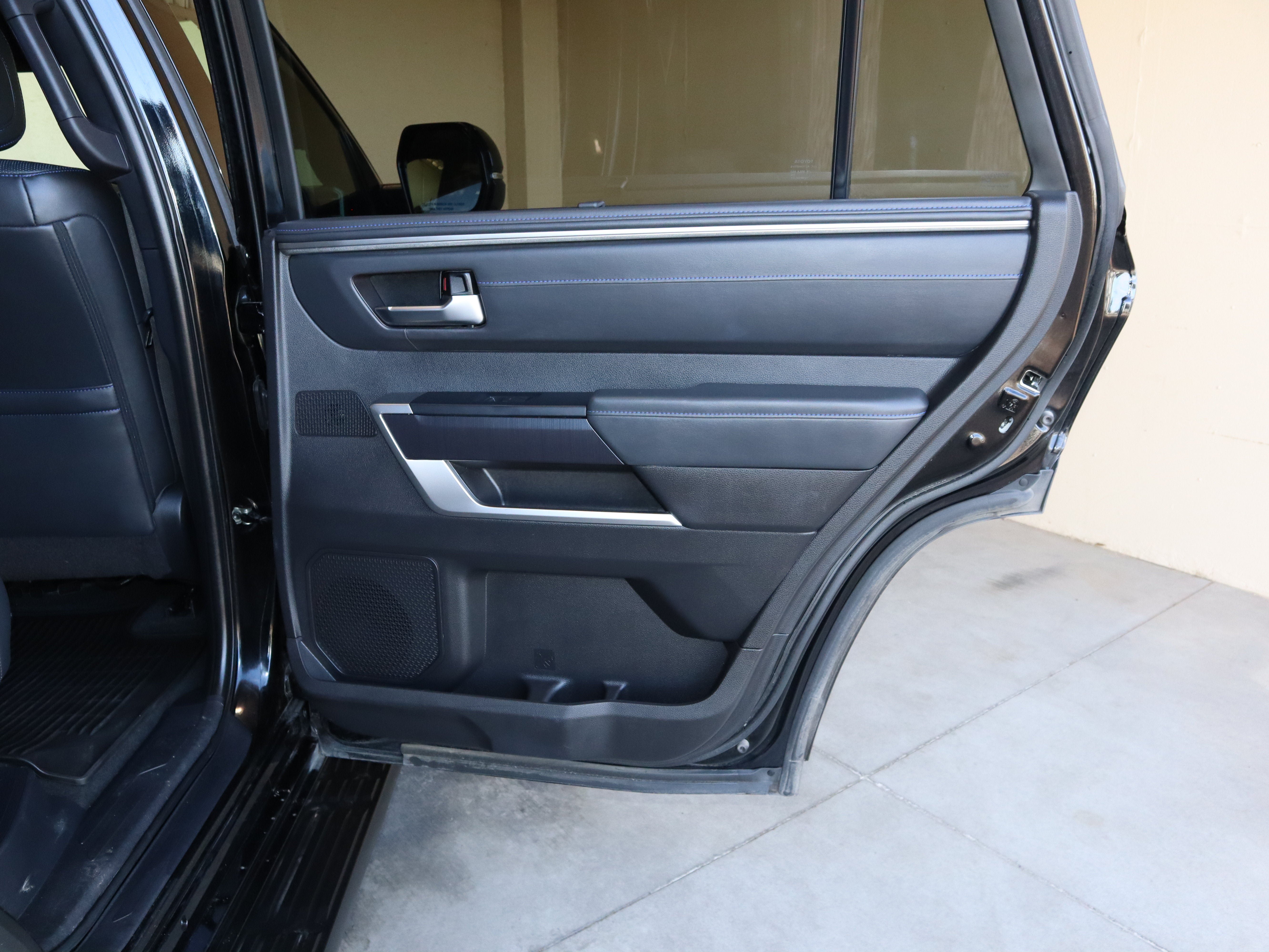 Used 2023 Toyota Sequoia Platinum AWD/4WD image 46