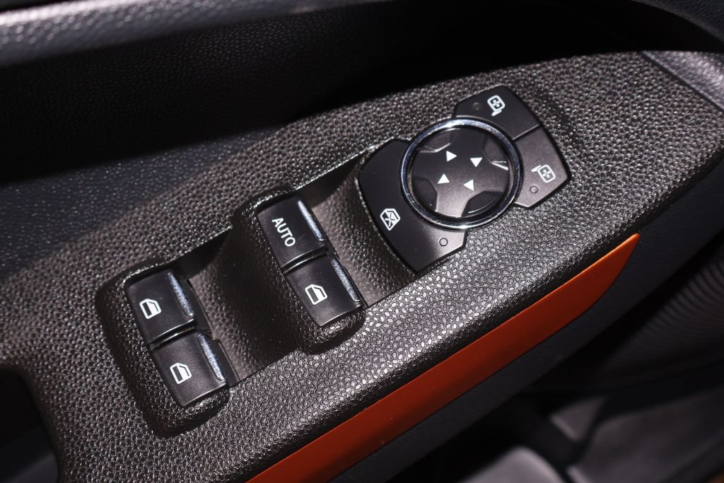 Certified 2018 Ford EcoSport SES AWD/4WD image 12