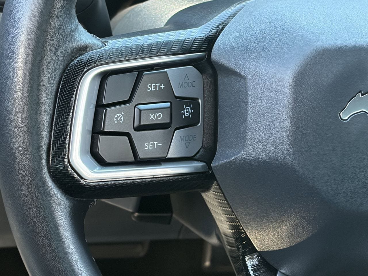 Certified 2025 Ford Mustang Coupe RWD image 19