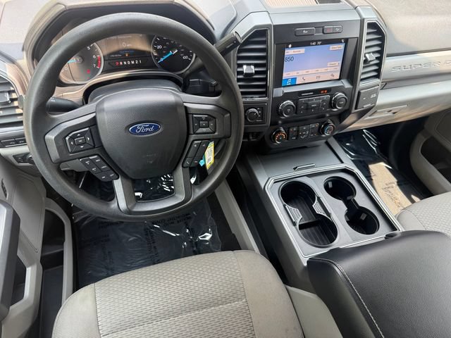 Certified 2019 Ford F250 XLT w/ XLT Premium Package AWD/4WD image 35