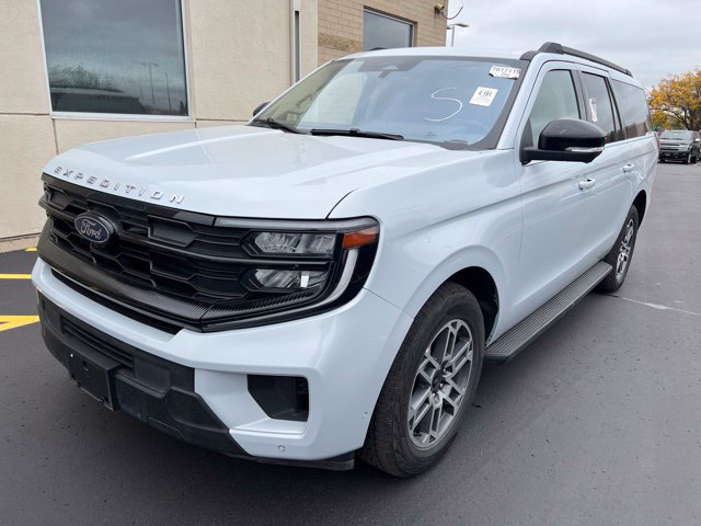 Certified 2025 Ford Expedition Max Active AWD/4WD image 5