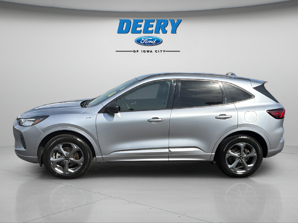 Certified 2024 Ford Escape ST-Line w/ Tech Pack #1 AWD/4WD image 40
