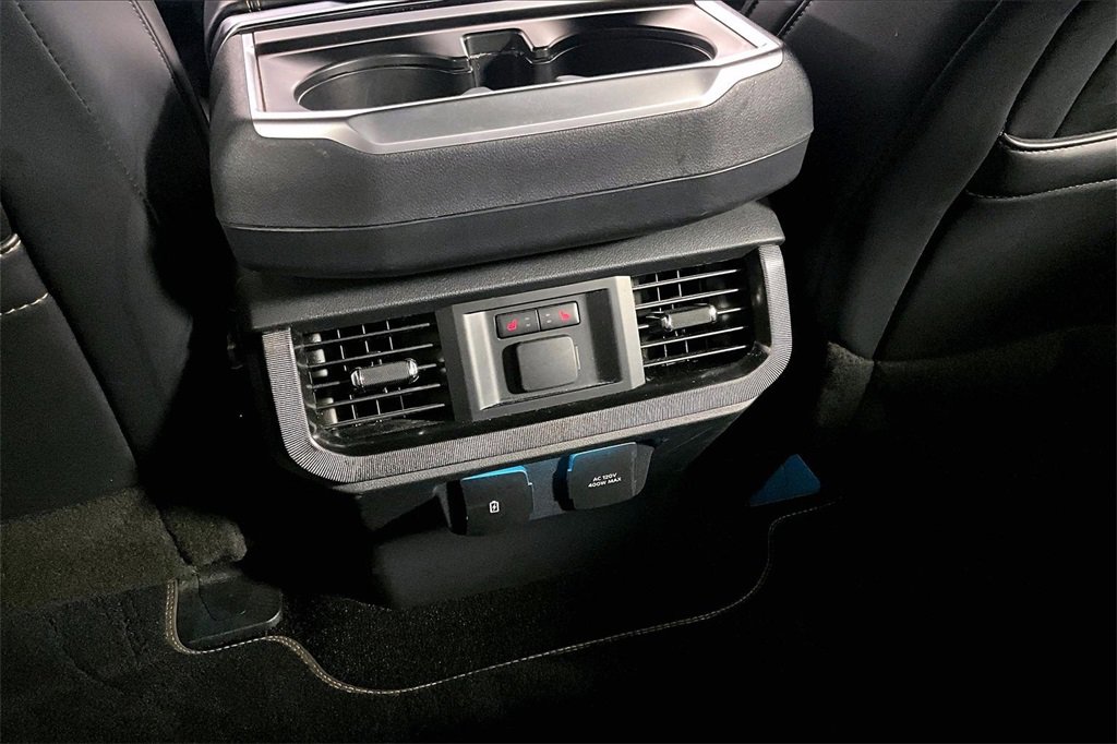 Certified 2023 Ford F150 Platinum w/ Equipment Group 701A High image 27