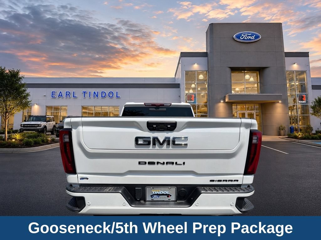 Used 2025 GMC Sierra 2500 Denali Ultimate w/ Max Trailering Package AWD/4WD image 6
