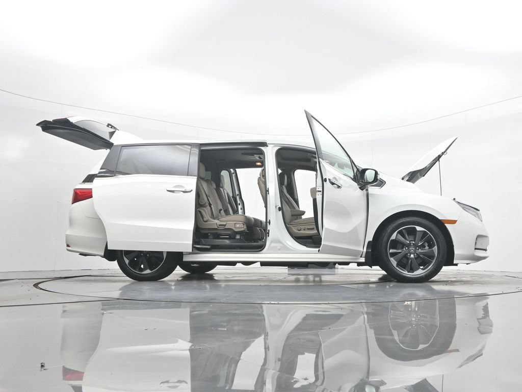 Used 2022 Honda Odyssey Elite image 45