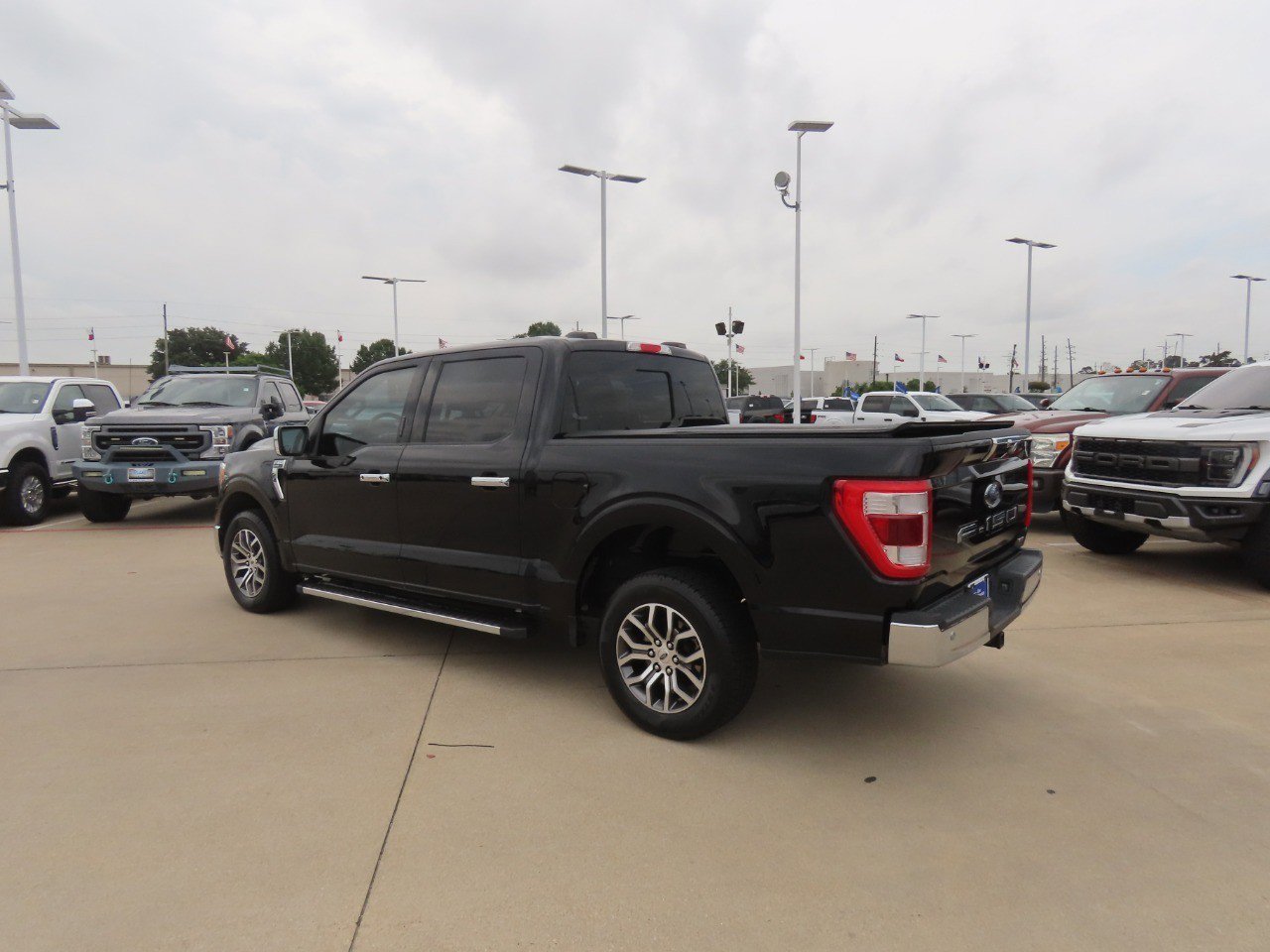 Certified 2021 Ford F150 Lariat RWD image 14