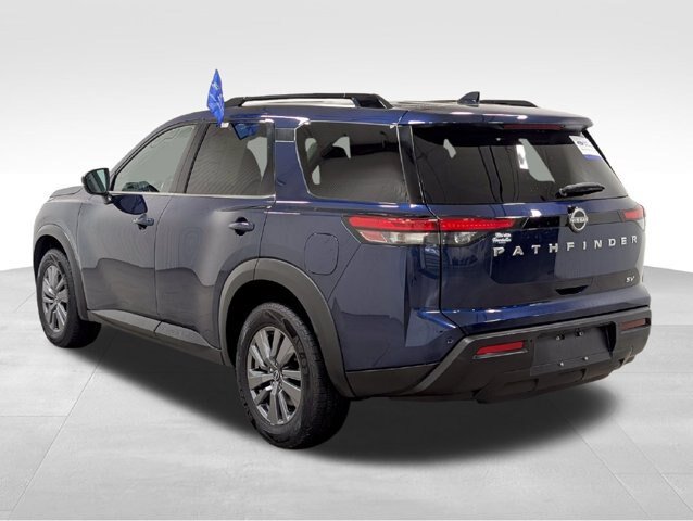 Used 2024 Nissan Pathfinder SV FWD image 21