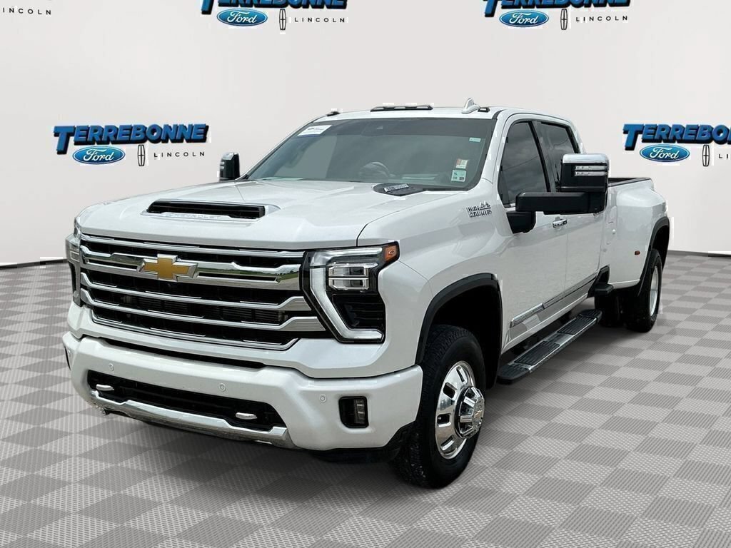 Used 2024 Chevrolet Silverado 3500 High Country w/ High Country Premium Package
