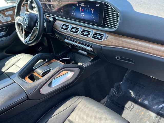 Used 2025 Mercedes-Benz GLE 350 4MATIC image 10