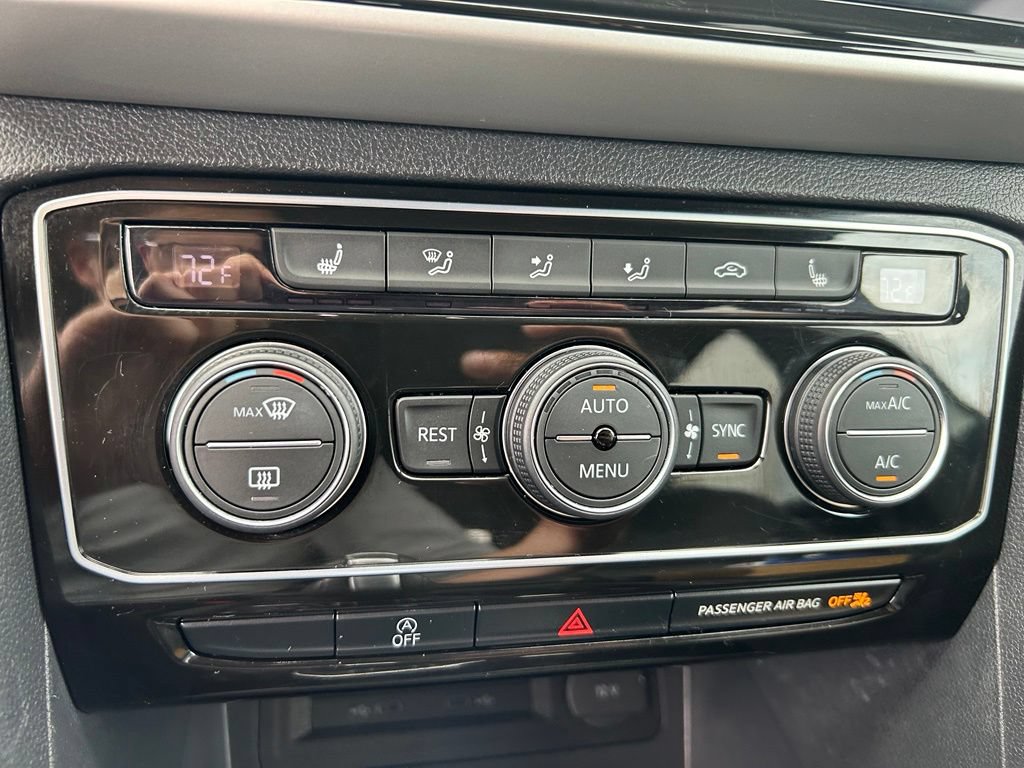 Used 2023 Volkswagen Atlas SE AWD/4WD image 30
