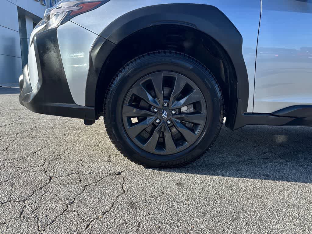 Used 2023 Subaru Outback Onyx Edition image 9