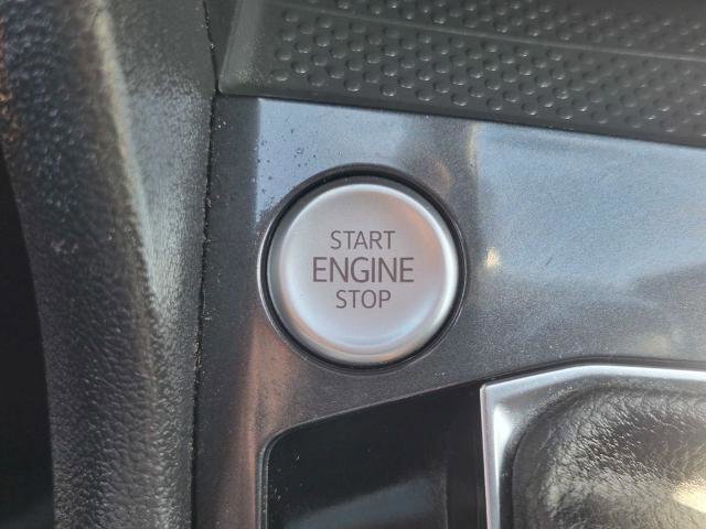 Used 2022 Volkswagen Tiguan SE image 23