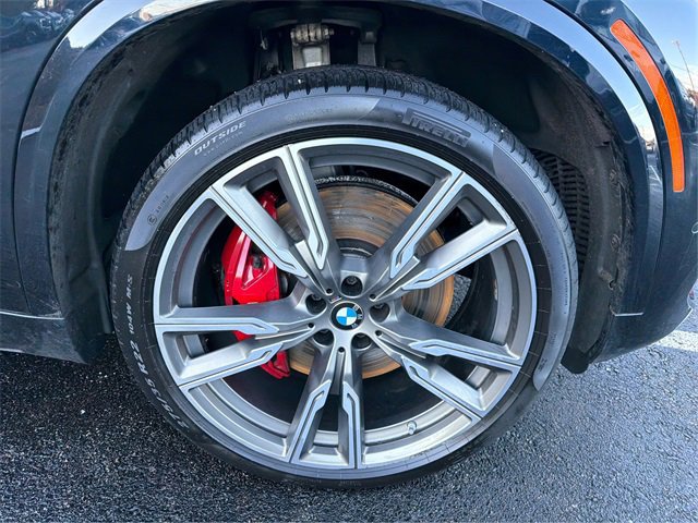 Used 2021 BMW X5 M50i w/ Executive Package image 12