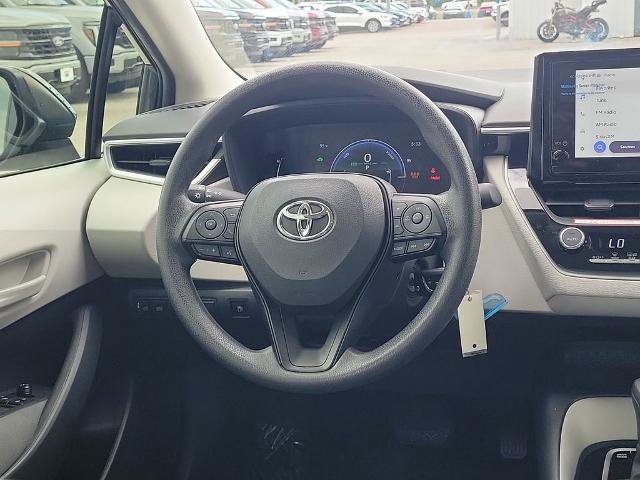 Used 2026 Toyota Corolla LE FWD image 15
