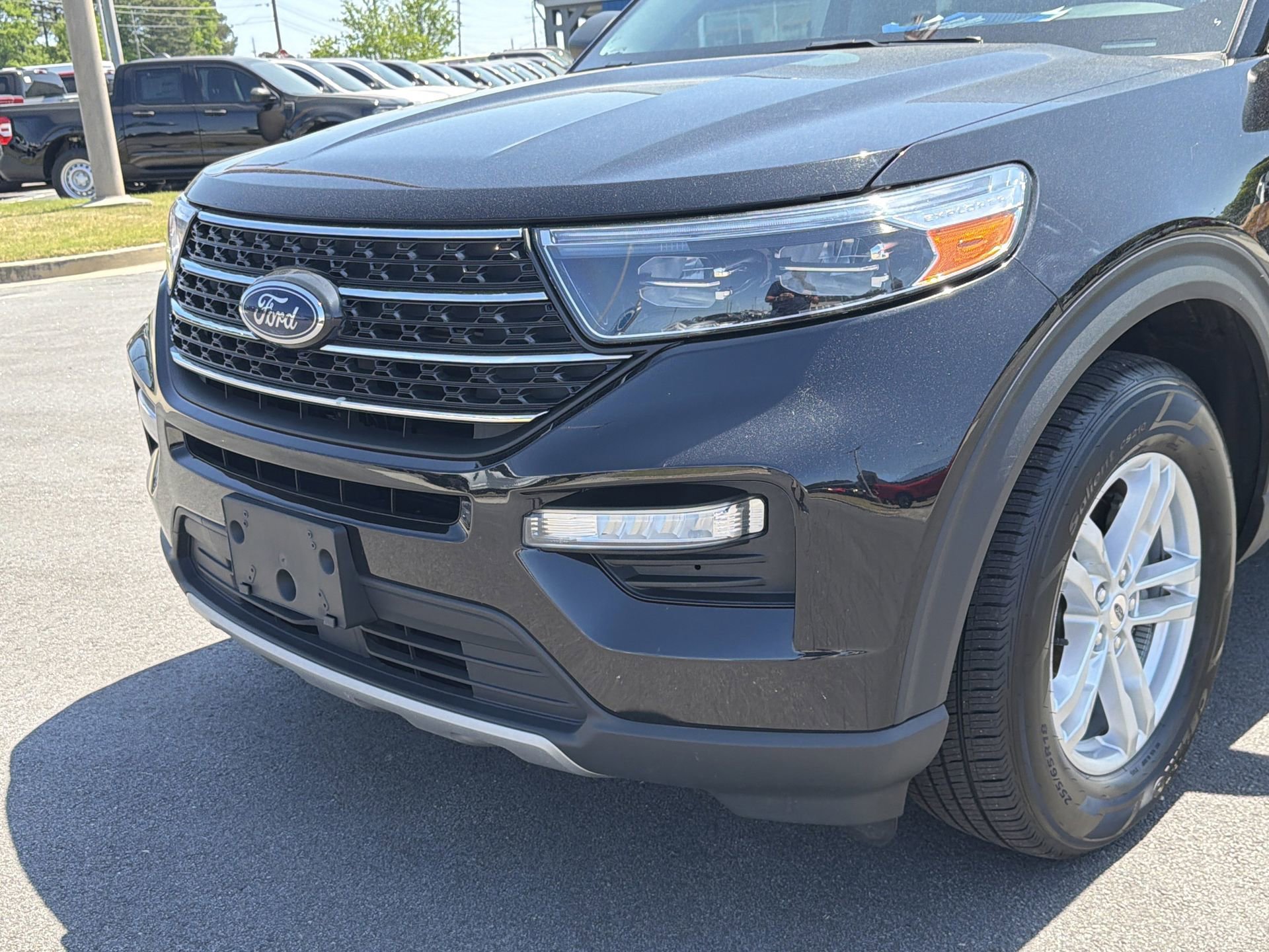 Certified 2024 Ford Explorer XLT w/ Equipment Group 202A AWD/4WD image 32