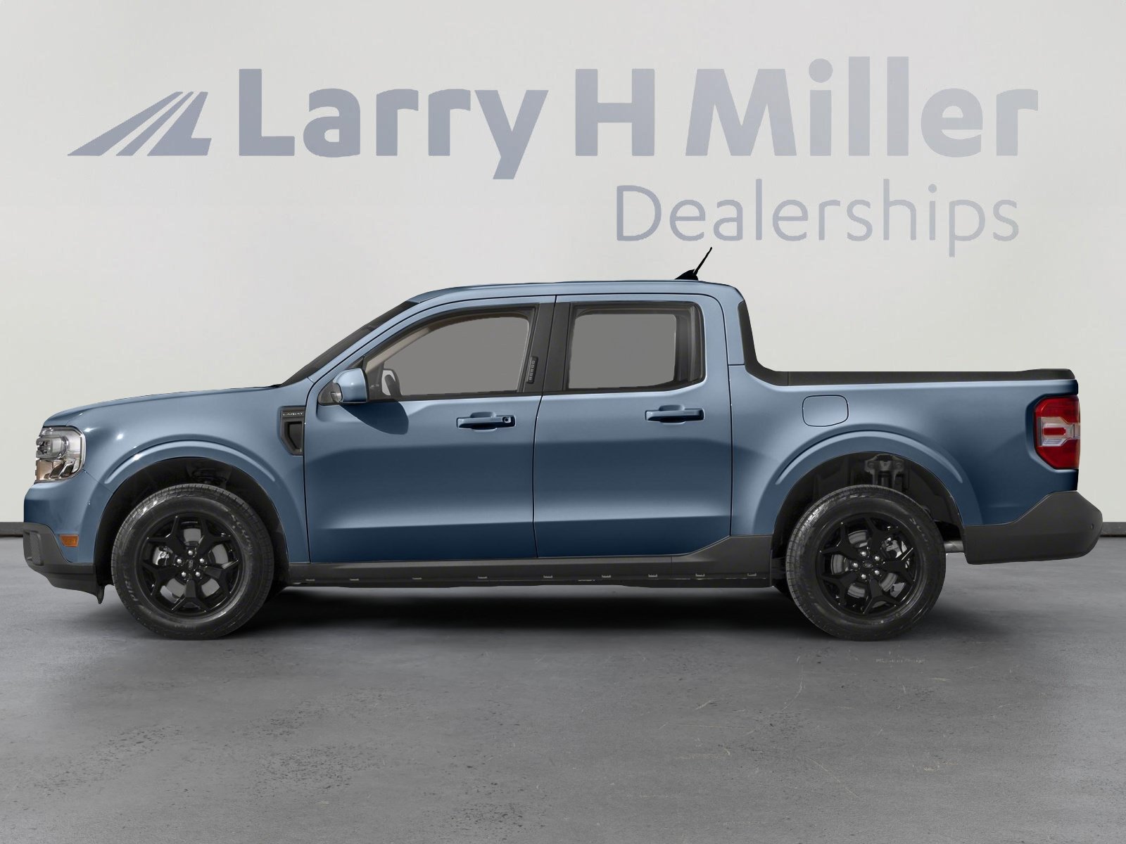 Certified 2024 Ford Maverick Lariat w/ Black Appearance Package FWD image 3