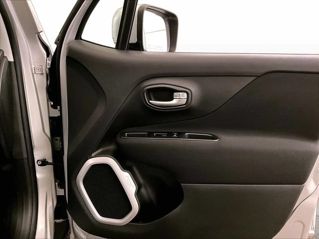 Used 2021 Jeep Renegade Latitude w/ Convenience Group AWD/4WD image 23