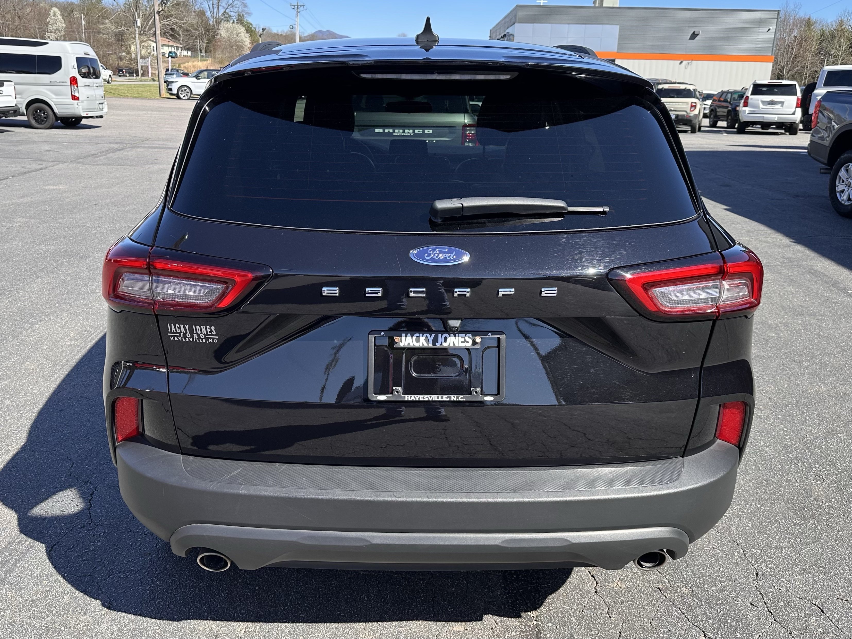 Certified 2025 Ford Escape ST-Line FWD image 7