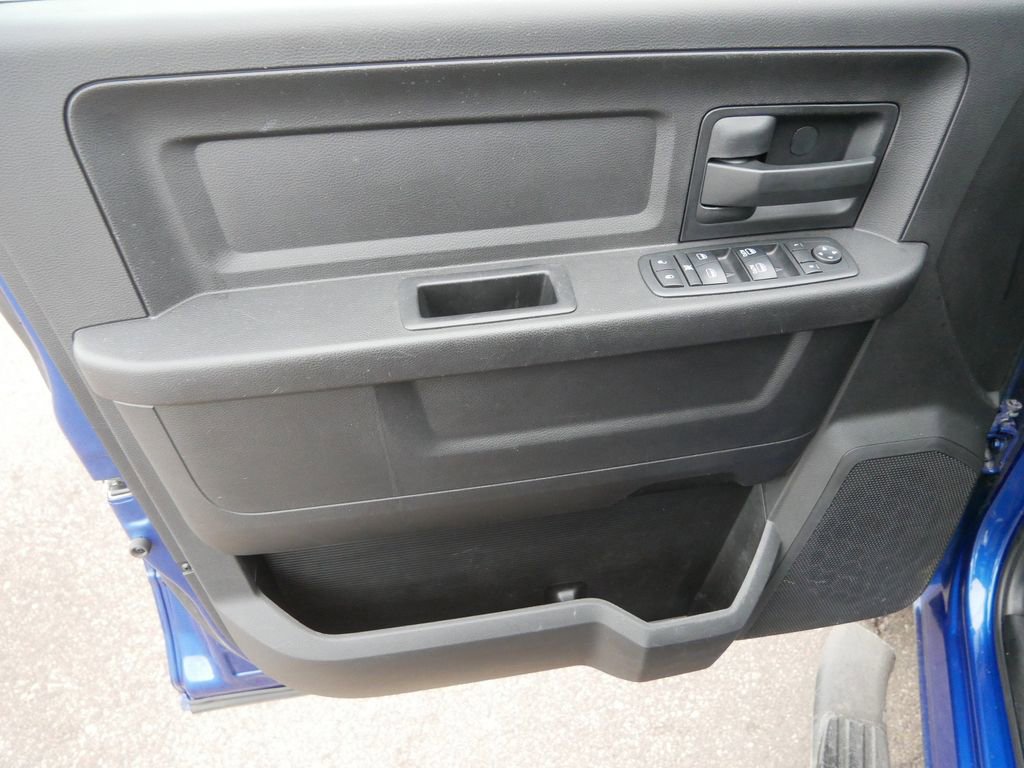 Used 2018 RAM 1500 Express image 9