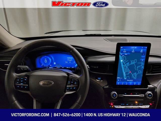 Certified 2022 Ford Explorer Platinum w/ Equipment Group 601A image 12