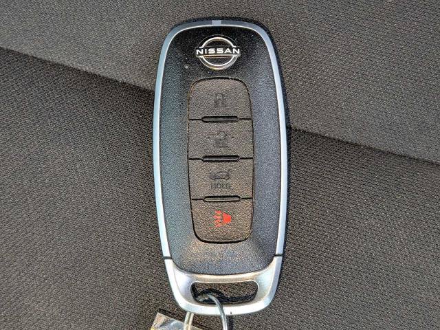 Used 2023 Nissan Rogue S AWD/4WD image 28