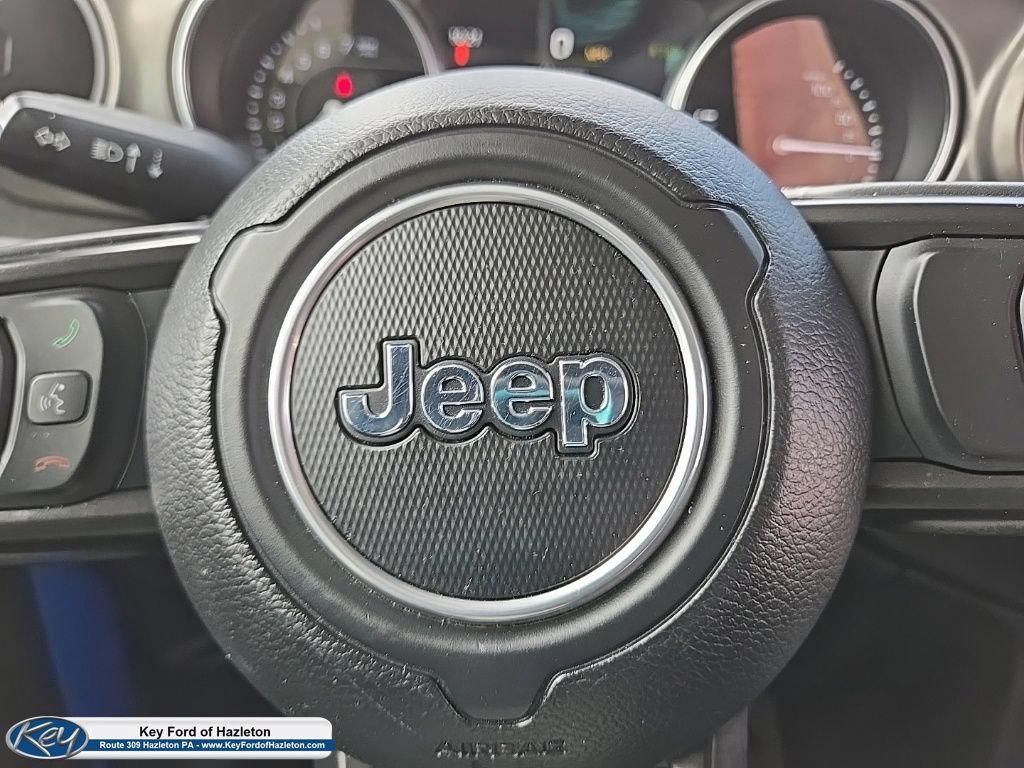 Used 2023 Jeep Wrangler Unlimited w/ Cold Weather Group AWD/4WD image 29