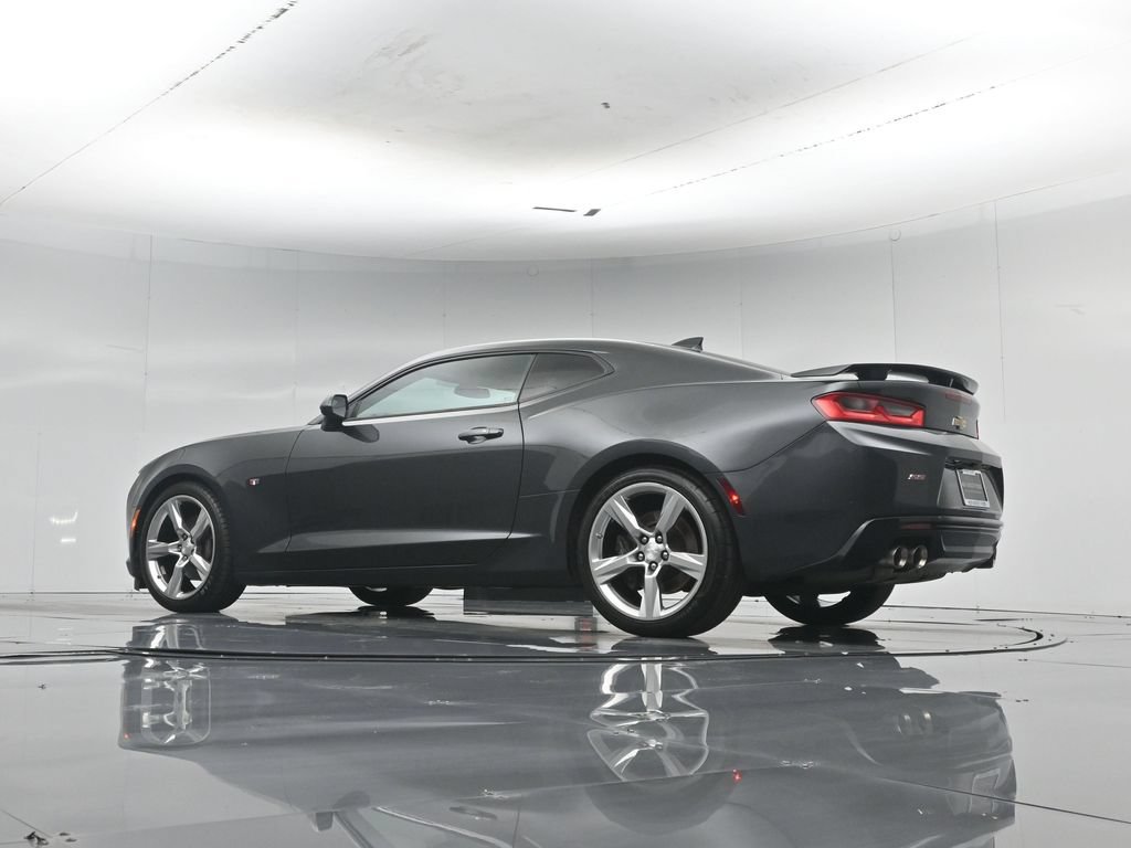Used 2018 Chevrolet Camaro SS RWD image 51