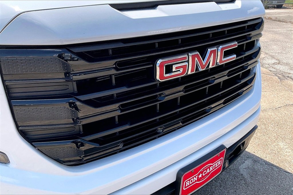 Used 2023 GMC Sierra 1500 Elevation image 34