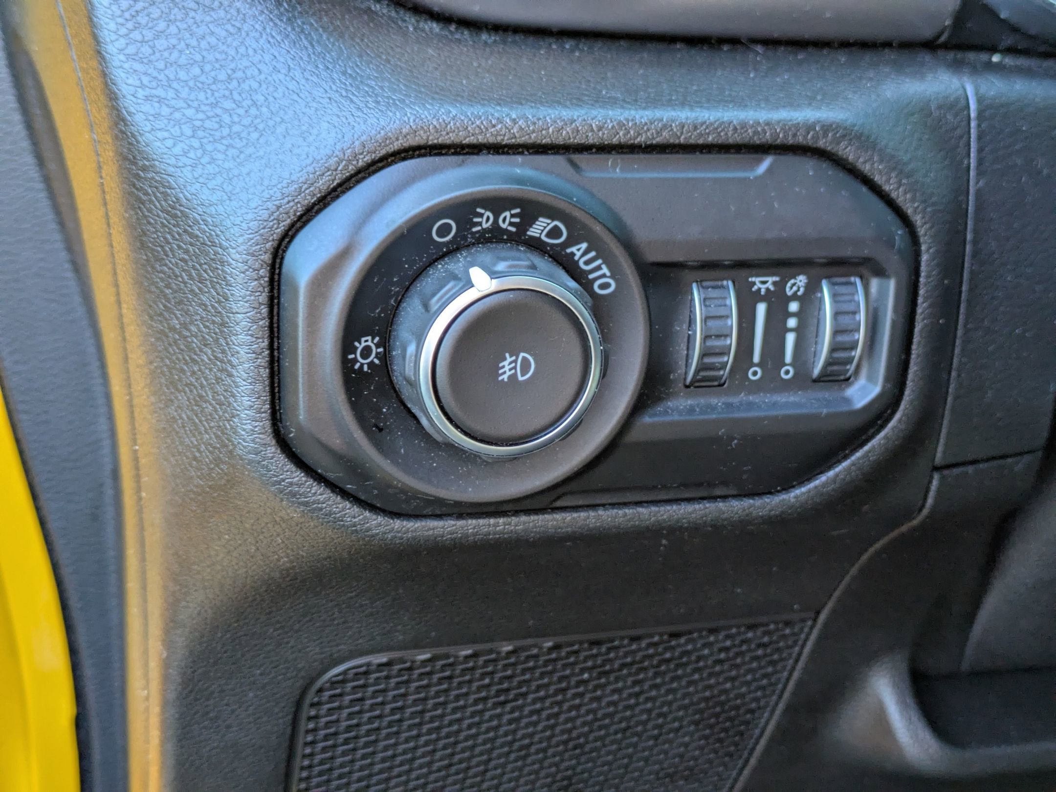 Used 2019 Jeep Wrangler Unlimited Sport S AWD/4WD image 12