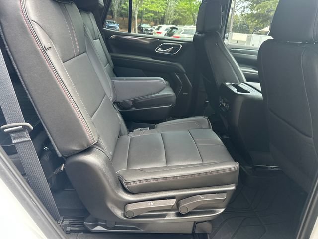 Used 2022 Chevrolet Tahoe RST w/ Luxury Package AWD/4WD image 17