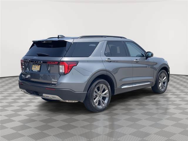 Certified 2025 Ford Explorer Active w/ Active Comfort Package AWD/4WD image 7